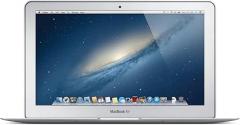 Apple MD711LL/A MacBook Air 11.6-Inch Laptop (1.3GHz Intel Core i5 Dual-Core, 4GB RAM, 128GB SSD, Wi-Fi, Bluetooth 4.0) (Renewed)